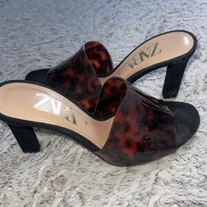 Brown and black leopard style heeled sandals size 7 good condition